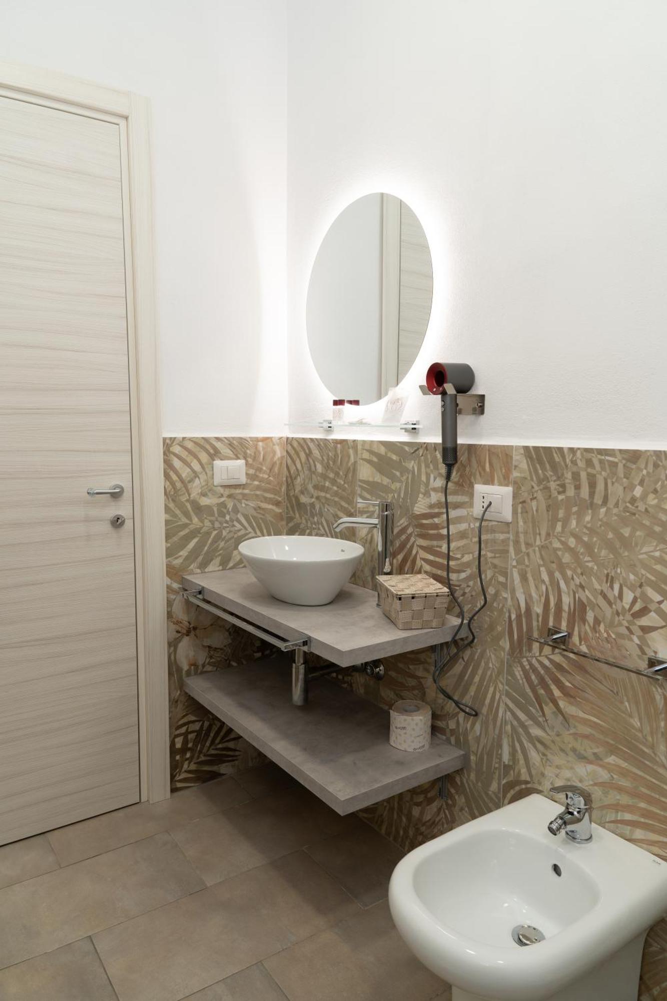 The Sun Hotel Boutique Napoli Exterior foto