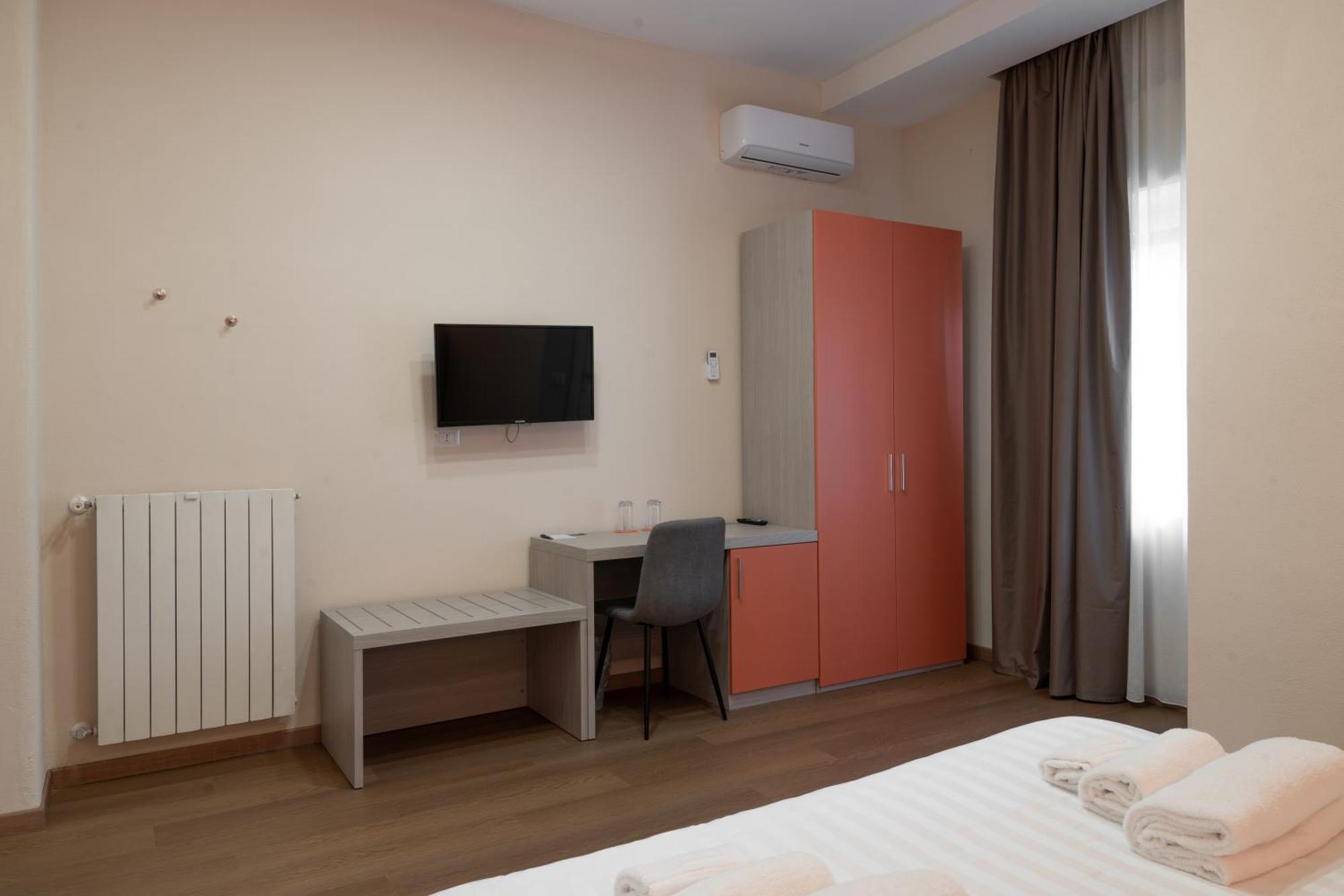The Sun Hotel Boutique Napoli Exterior foto